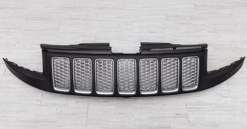 ცხაური G.CHEROKEE 2014-2016 ზედა ქრომირებული (კომპლექტი)