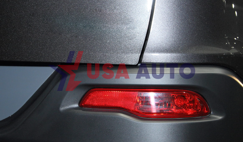 მაშუქი CHEROKEE 2014-2018 ბამპერის რეფლექტორი  უკანა მარცხენა