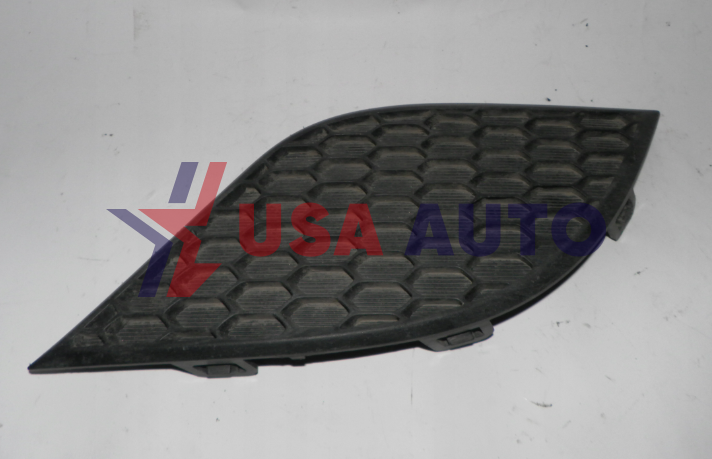 ცხაურის G.CHEROKEE 2014-2016 ხუფი ქვედა მარჯვენა (SUMMIT)