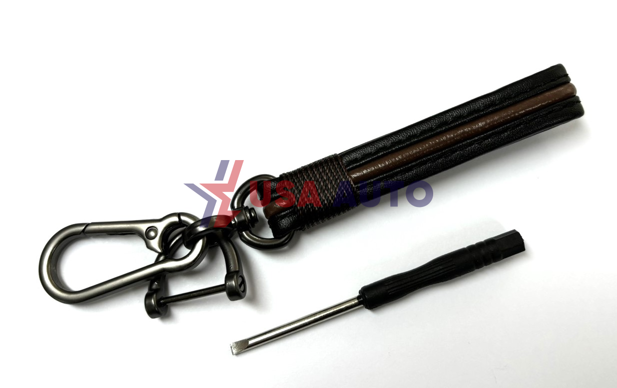 საკიდი გასაღების შავი ყავისფერი ზოლით, ტყავი, სახრახნისით (ბრელოკი)