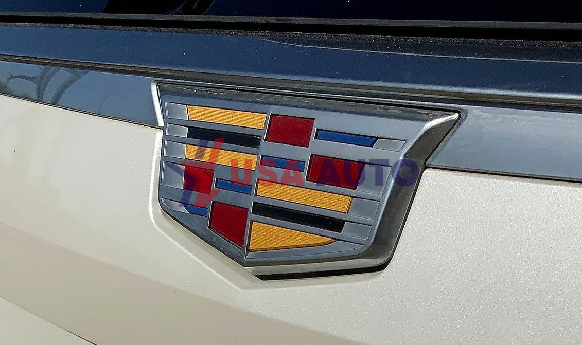 ემბლემა CADILLAC უკანა, ვერცხლისფერი (ABS)